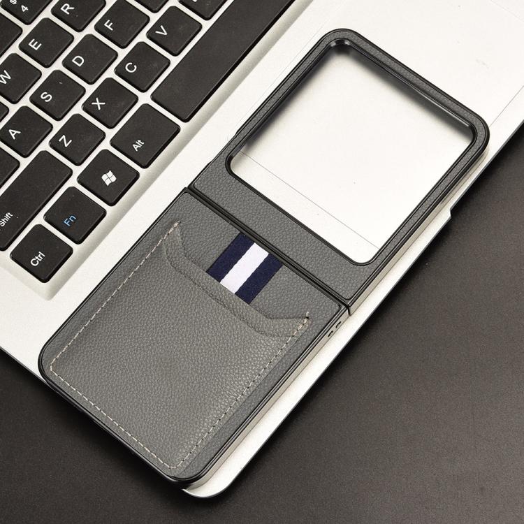Funda Trasera para Tecno Phantom V Flip2 con Textura de Lichi y Ranuras para Tarjetas (Gris)