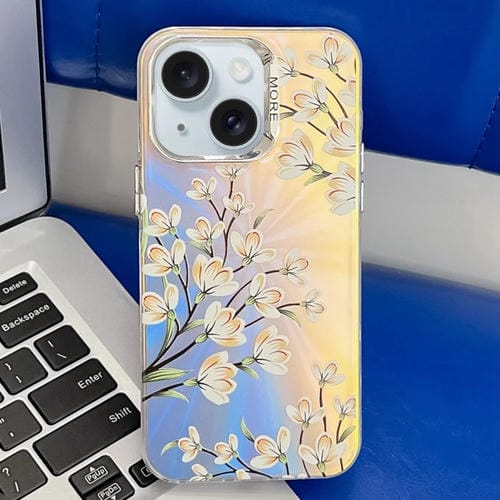 Funda TPU Textura Flor Láser Galvanizado para iPhone 15 (Pear Blossom) - MOVILSTORE
