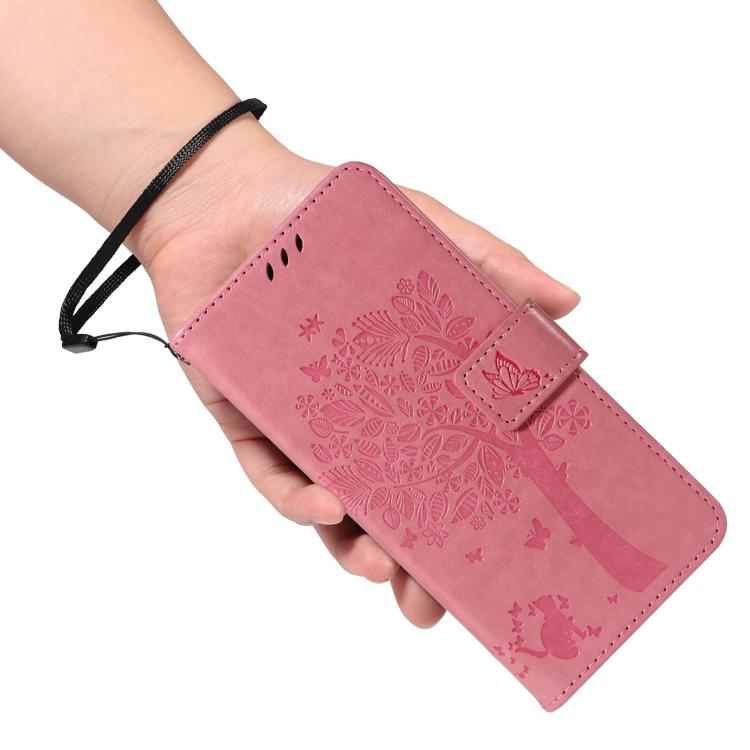 Funda de Cuero con Tapa para OnePlus 13 con Diseño de Árbol y Gato en Relieve (Rosa)