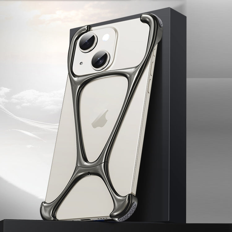 Caja de teléfono para iPhone 15 Hercules de metal sin bordes de aleación de zinc (Gris Metal Brillante) - MOVILSTORE