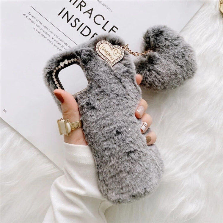 Funda de Silicona con Colgante y Flores de Diamantes Dorados para iPhone 14 (Gris)