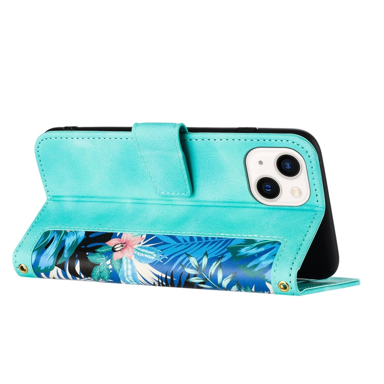Funda de Cuero para iPhone 15 Plus con Estampado Floral y Cordón (Verde)