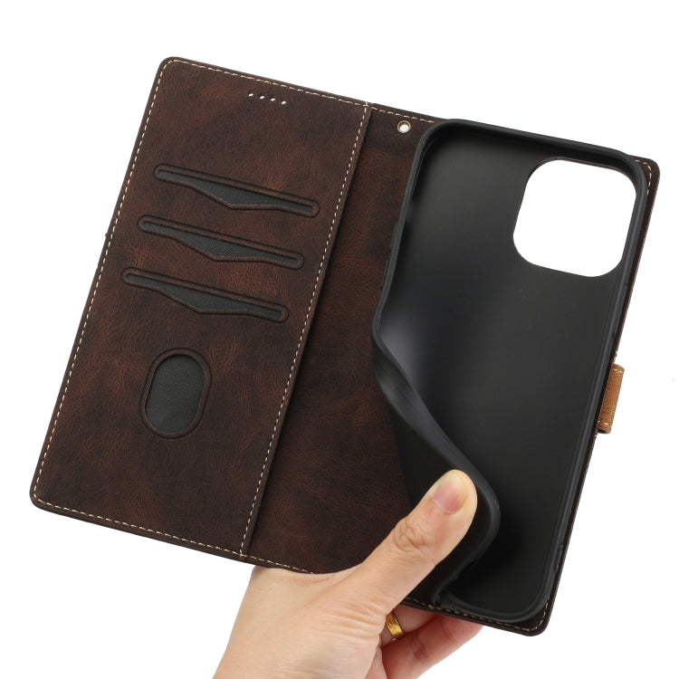 Funda de Cuero para iPhone 15 Pro Max con Costuras de Cuadrícula y Cordón (Marrón)