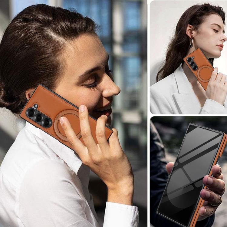 Funda de cuero plegable con soporte giratorio y película MagSafe integrada para Samsung Galaxy Z Fold5 (marrón)
