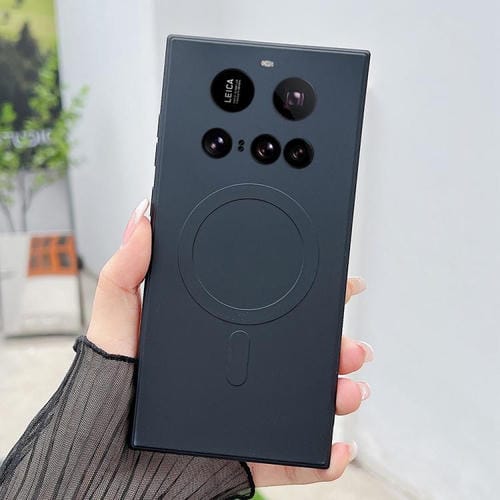 Funda magnética de silicona líquida de color ultra sólido MagSafe para Xiaomi 15 (negra)