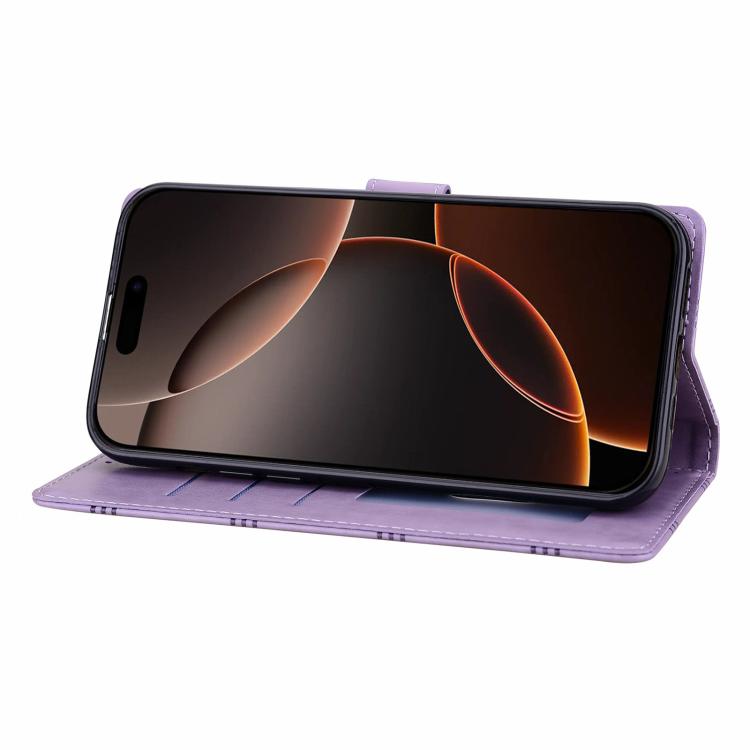 Funda de piel con relieve a cuadros para iPhone 16e (morada)