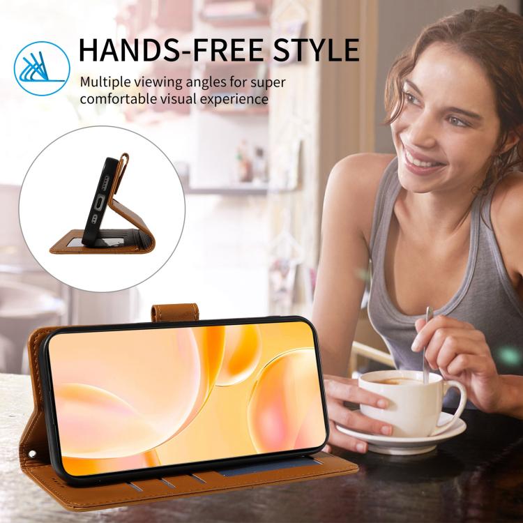 Funda de cuero tipo billetera con bloqueo RFID y diseño de corazón de perro en relieve para Samsung Galaxy A35 5G (marrón)