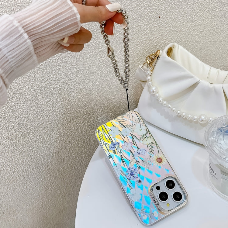 Funda para Teléfono iPhone 15 Flor Láser Galvanizada con Correa para Muñeca (Flor Ah6) - MOVILSTORE