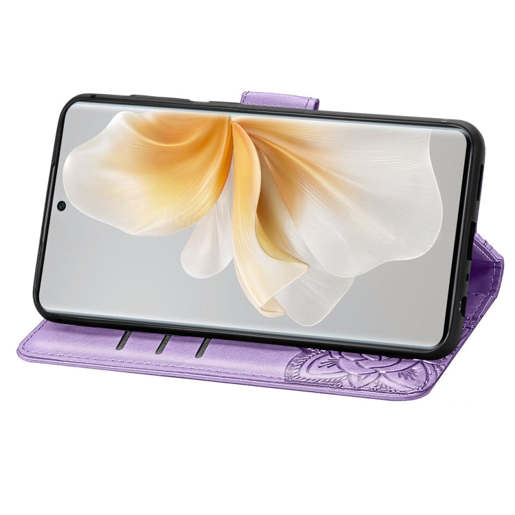 Funda de Cuero con Relieve Mariposa y Flor para TCL 50 5G (Lavanda)